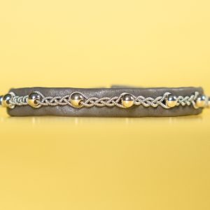 MURIEL - Grey tin thread bracelet with silver beads and genuine Swarovski crystal button